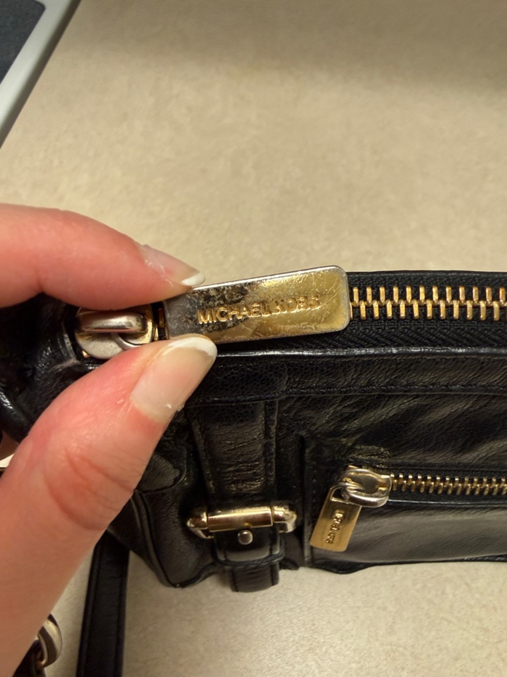 MICHAEL Michael Kors Black Leather Shoulder Bag with Gold Hardware - Picture 9 of 11